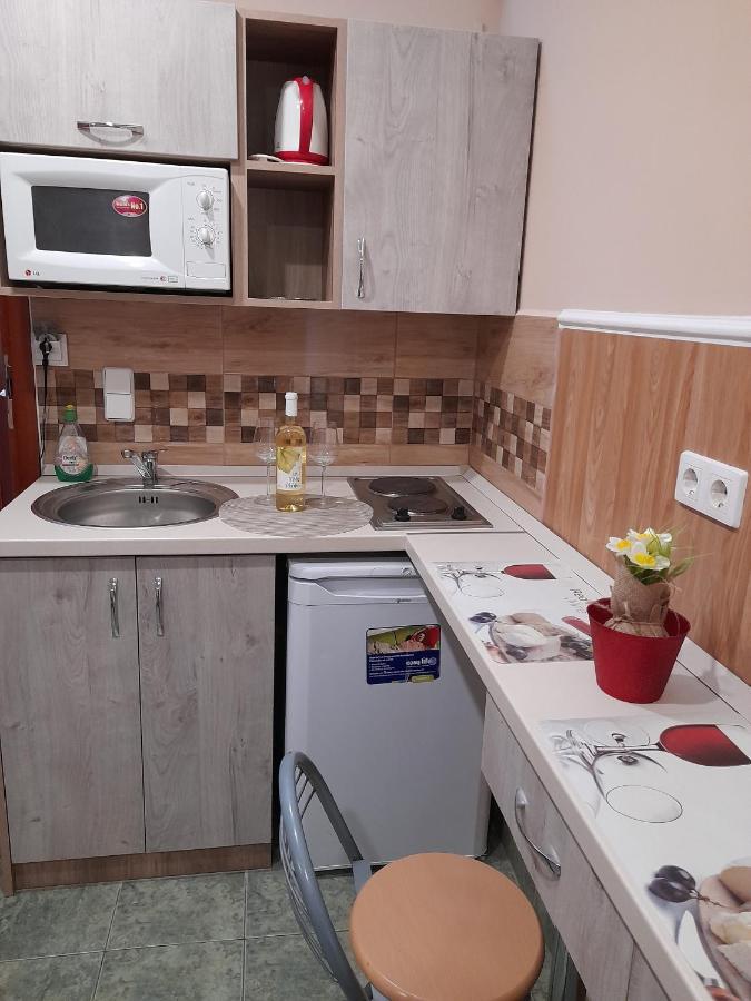 Andrea Apartman Hajdúszoboszló Exteriör bild